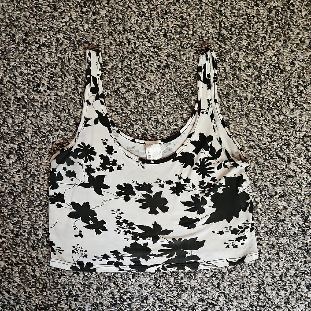 Floral Black and White Crop Top